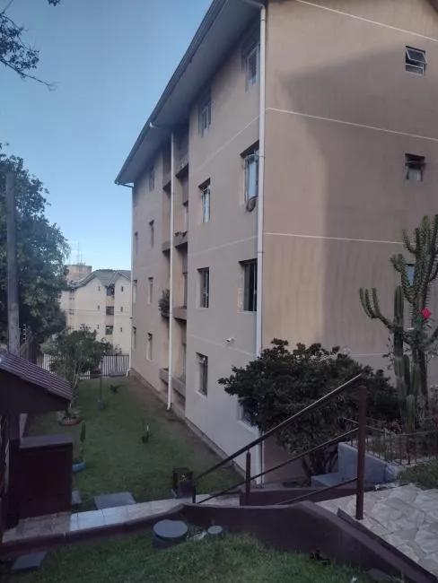 APARTAMENTO com 3 dormitórios à venda por R$ 220.000,00 no bairro Pinheirinho - CURITIBA / PR
