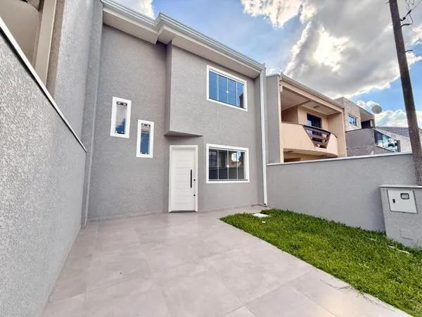 Sobrado com 3 dormitórios à venda, por R$ 550.000 - Pinheirinho - Curitiba/PR