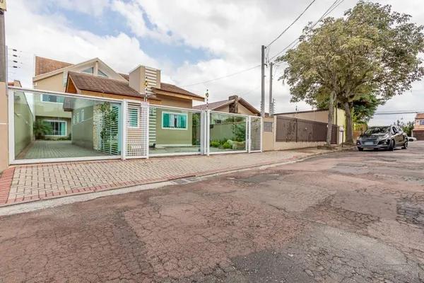 Sobrado com 6 dormitórios à venda, 339 m² por R$ 1.290.000 - Rua Curt Roters, nº 264 Boqueirão - Curitiba/PR