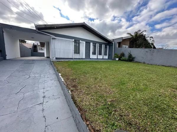 Casa com 5 dormitórios à venda, 200 m² por R$ 895.000,00 - Uberaba - Curitiba/PR
