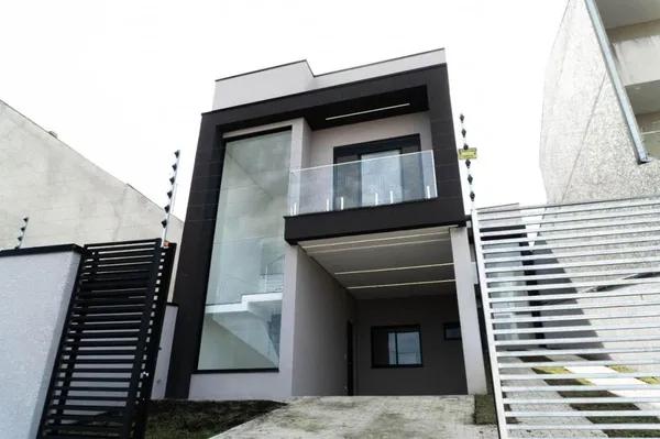 Sobrado 3 quartos no Xaxim