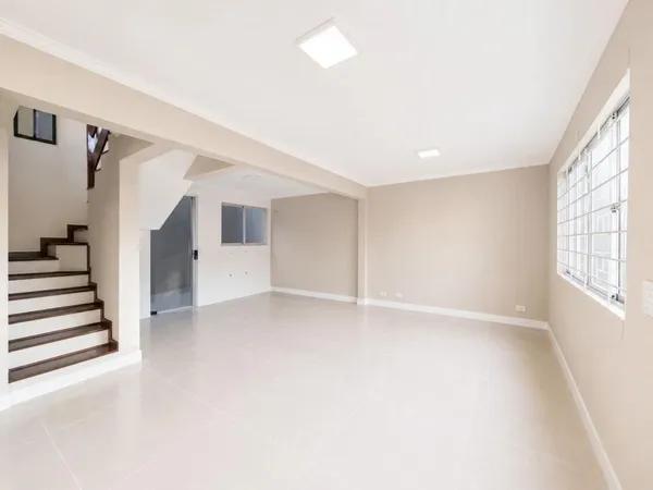Oportunidade, Sobrado com 3 quartos à venda, 95 m² - Novo Mundo - Curitiba