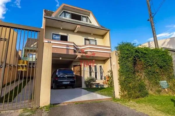 Sobrado Triplex à venda 3 Quartos 1 Suíte 2 Vagas, Uberaba, Curitiba - SO0284.