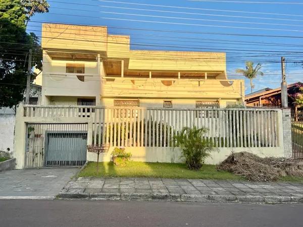 Casa para Venda em Curitiba, Jardim das Américas, 3 dormitórios, 2 suítes, 4 banheiros, 2 vagas