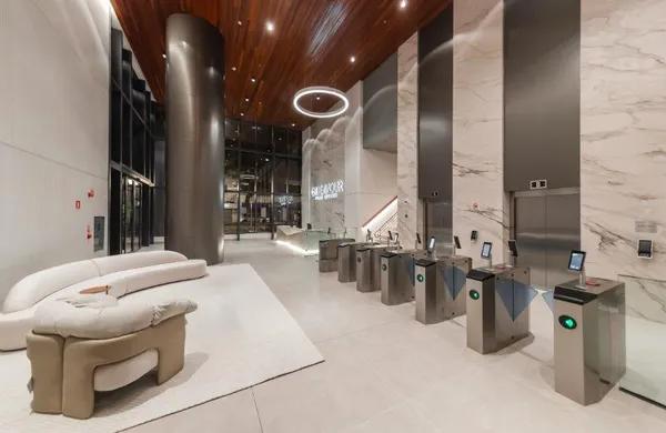 Sala para alugar no Endeavour Prime Offices, Rua Comendador Araújo, por R$ 3.100/mês - Centro - Curitiba/PR