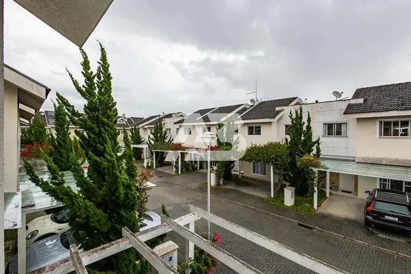 Sobrado com 3 dormitórios à venda, 99 m² por R$ 715.000 - Neoville - Curitiba/PR