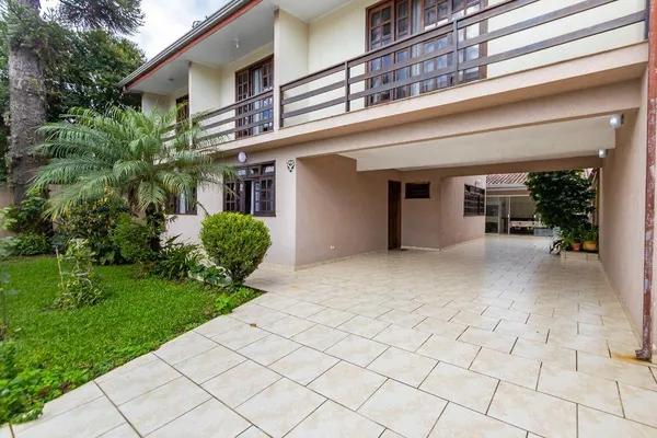 Casa com 4 dormitórios à venda, 266 m² por R$ 1.095.000,00 - Cajuru - Curitiba/PR