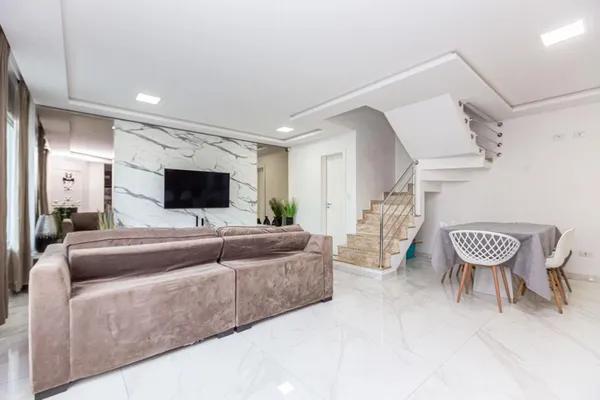 Sobrado com 3 dormitórios à venda, por R$ 999.000 - Boqueirão - Curitiba/PR