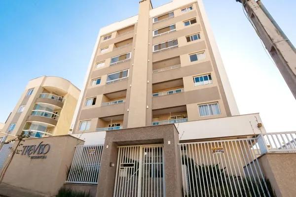 Residencial Treviso - 2 quartos com suíte, vaga de garagem e churrasqueira à carvão