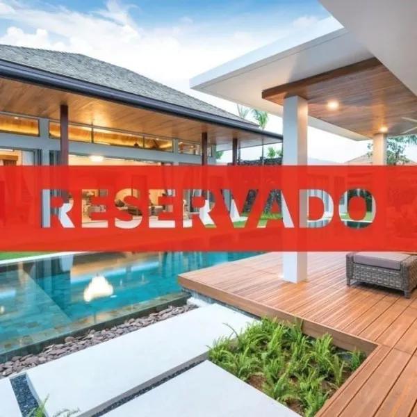 Sobrado Triplex de Frente para a Rua com Suíte e Ático Amplo – Novo Mundo