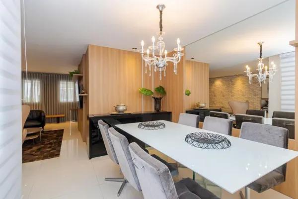 Sobrado com 4 dormitórios à venda, 249 m² por R$ 1.600.000,00 - Bom Retiro - Curitiba/PR