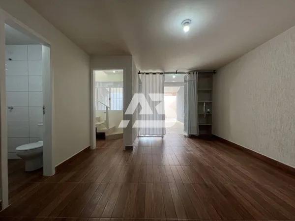 Sobrado com 3 dormitórios à venda, 63 m² por R$ 400.000,00 - Xaxim - Curitiba/PR