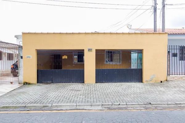 Casa com 2 quartos e edícula no Sítio Cercado!