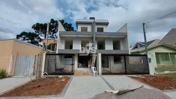 SOBRADO com 3 dormitórios à venda com 168m² por R$ 815.000,00 no bairro Boqueirão - CURITIBA / PR