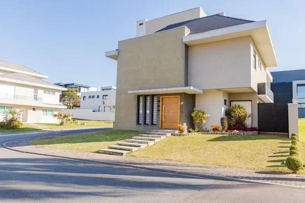 Casa em condomínio no bairro  Uberaba