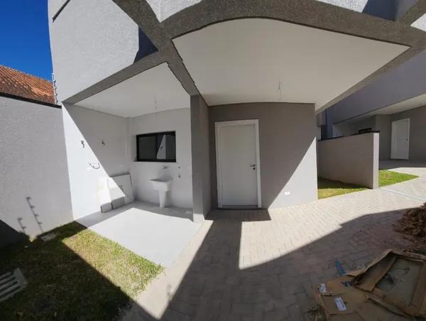 Sobrado de alto padrão, ótimo acabamento no melhor bairro de CuritibaResidencial Las Palmas  sobrado numero 03