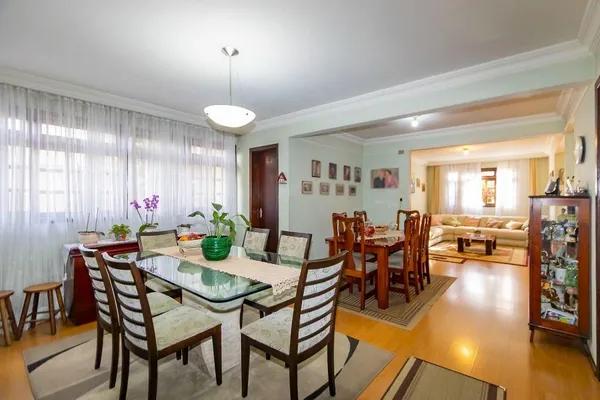 Casa com 4 dormitórios, 266 m² - venda por R$ 1.095.000,00 ou aluguel por R$ 5.129,00/mês - Cajuru - Curitiba/PR