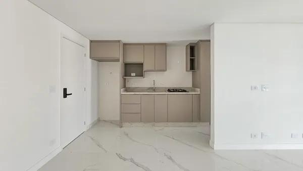 Apartamento semi-mobiliado de 64 m² no 25º andar no Explore Botânico com 2 dormitórios sendo 1 suíte e 1 vaga de garagem