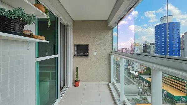Apartamento semi-mobiliado de 65 m² no Condomínio Edifício Lifespace Curitiba