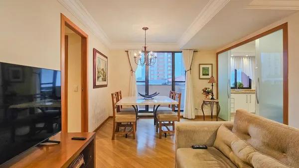 Apartamento de 94 m² com 3 dormitórios sendo 1 suíte e 1 vaga de garagem no Vila Izabel próximo a Av República Argentina