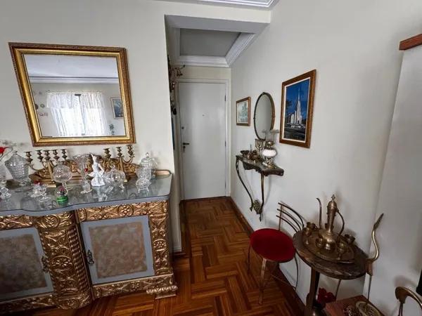 VENDA IMEDIATA – APARTAMENTO AMPLO E ENSOLARADO NO CAPÃO RASO!