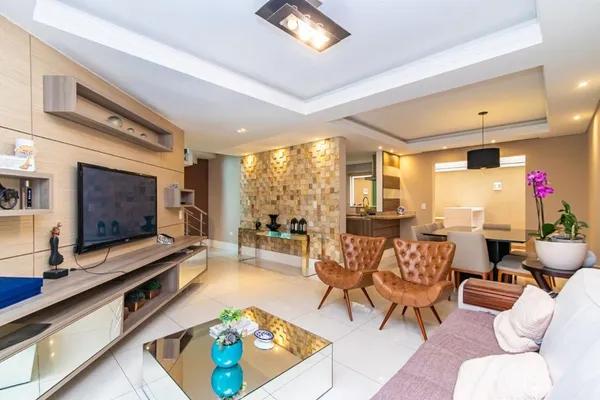Sobrado com 4 dormitórios à venda, 199 m² por R$ 1.275.000,00 - Capão Raso - Curitiba/PR