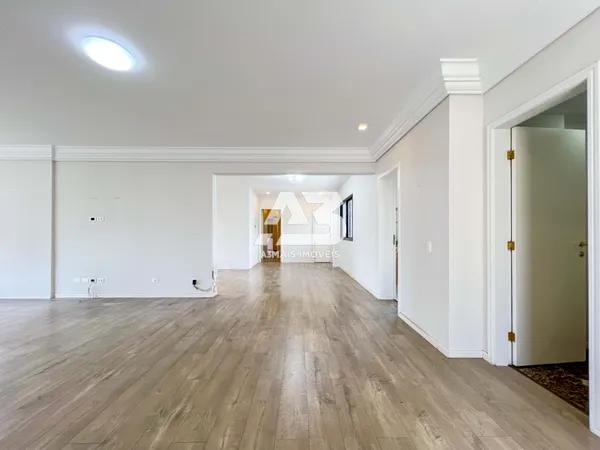 Apartamento com 3 dormitórios para alugar, 195 m² - Água Verde - Curitiba/PR