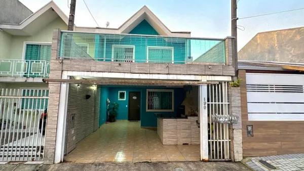 SOBRADO com 3 dormitórios à venda com 97.84m² por R$ 399.000,00 no bairro Vitória Régia - CURITIBA / PR