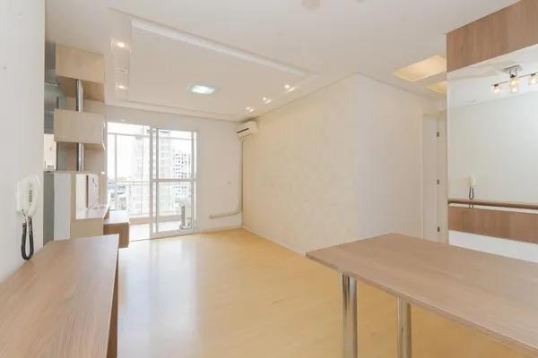 NEW AGE / MOBILIADO / 2 QUARTOS / 55M² PRIVATIVOS