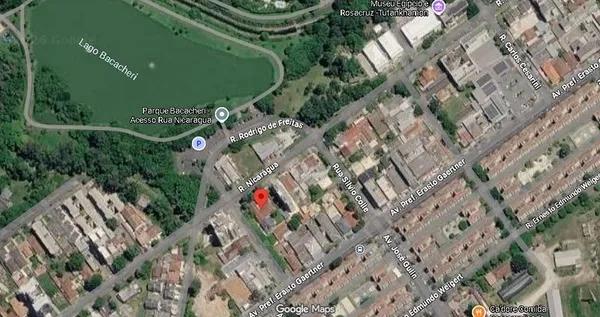 Terreno de Esquina ZR4 no Bacacheri: 1.098m² com Alto Potencial Construtivo